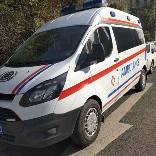 库尔勒品质救护车出租,为您的健康出行负责